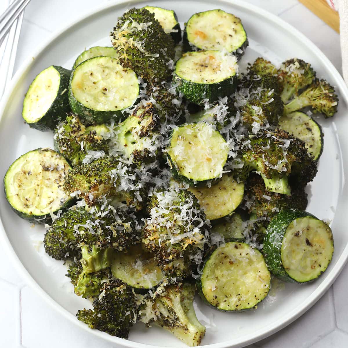 Roasted Zucchini and Broccoli Zucchini Zone